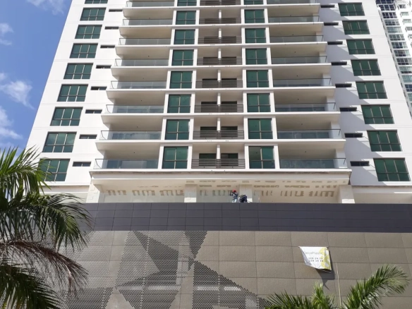 Fachada 1 1 scaled 2