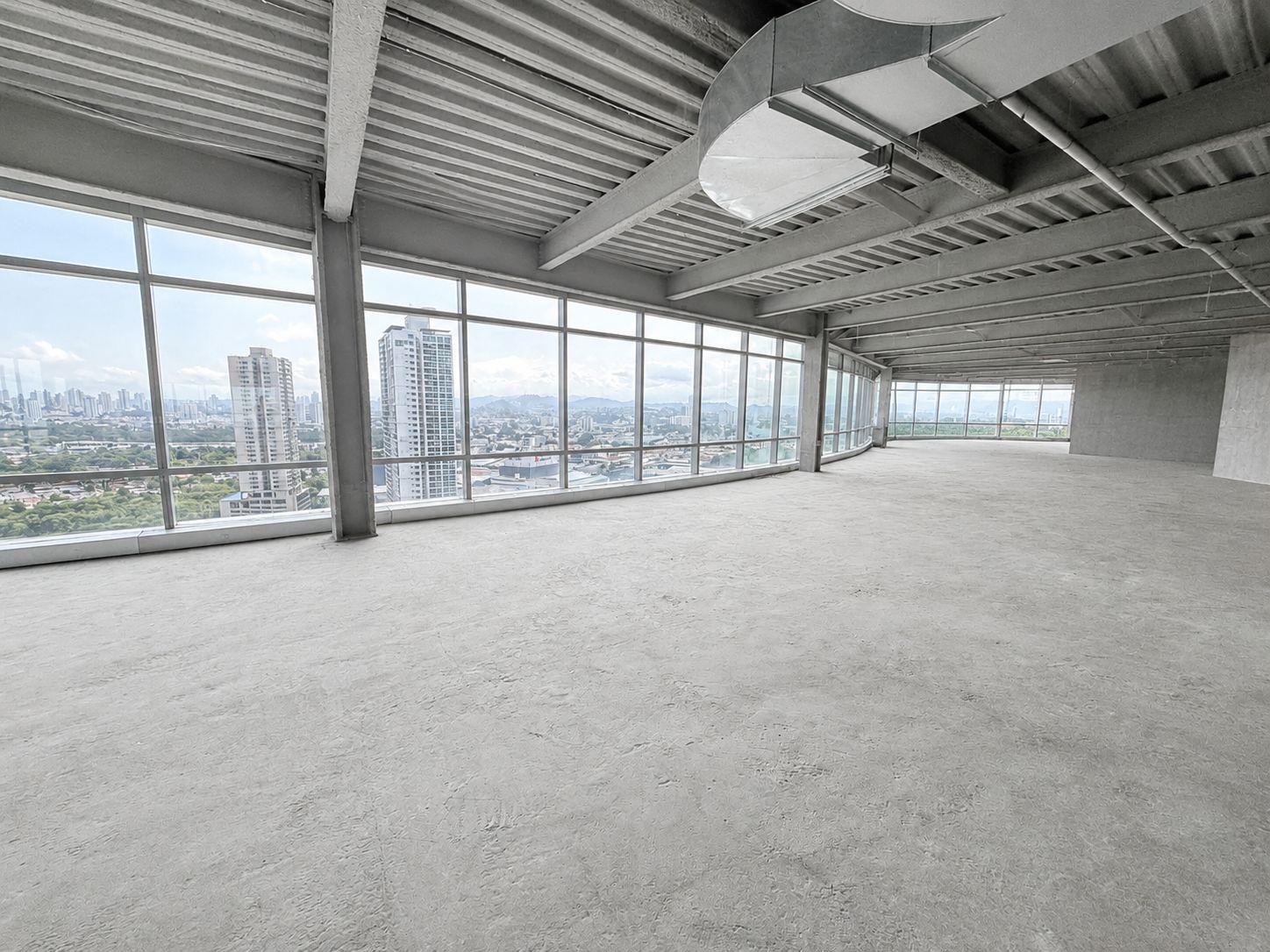 Piso 19 – MMG Tower (5)