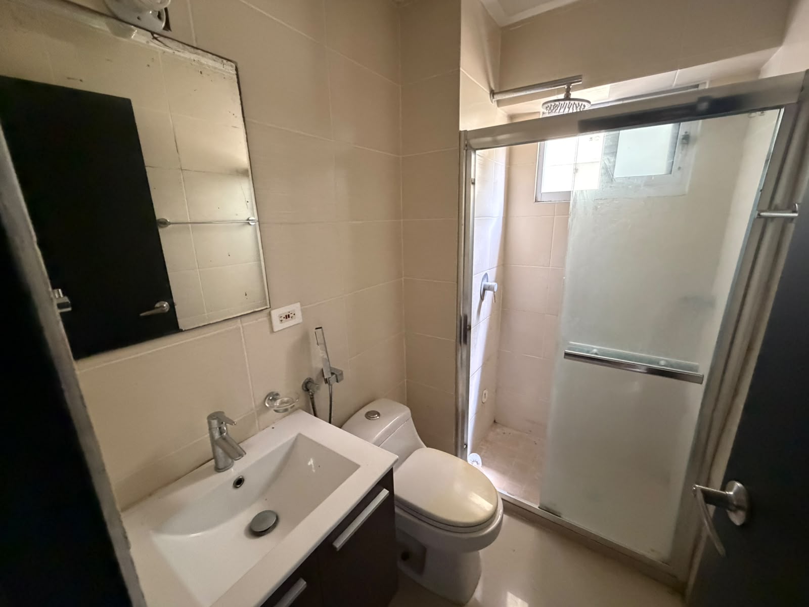 Ph Altamira Gardens ES-102 (8)